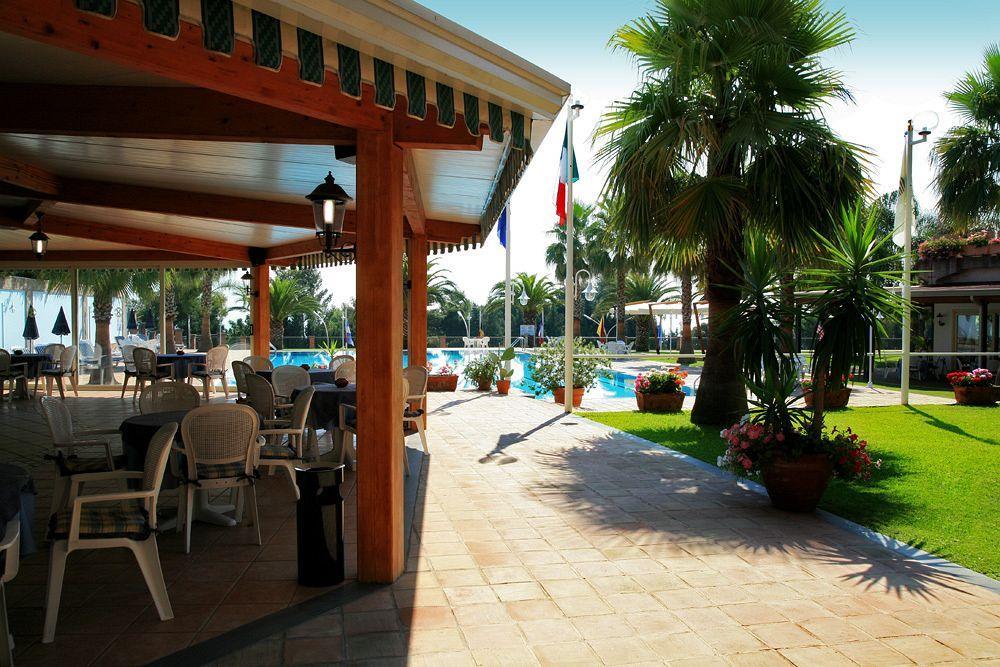 Orizzonte Acireale Hotel Exteriör bild